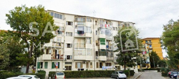 3غرفة شقة في Salerno, Italy رقم 71420 14