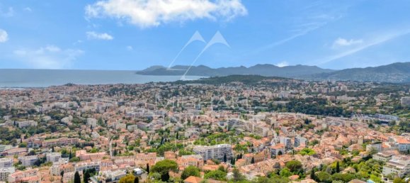 Вилла с 6 комнатами в Ле Канне, Франция № 289555 2