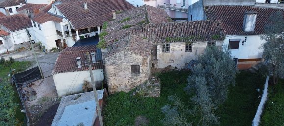 3 Schlafzimmer Haus in Miranda do Corvo, Portugal, Nr. 165956 3