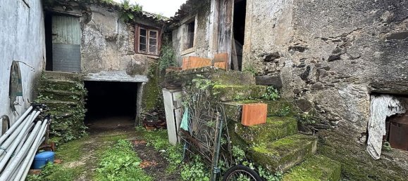 3 Schlafzimmer Haus in Miranda do Corvo, Portugal, Nr. 165956 5