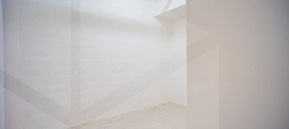 15m² Garage in Bari, Italy No. 31476 9