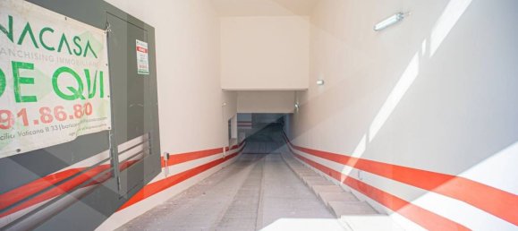15m² Garage in Bari, Italy No. 31476 4