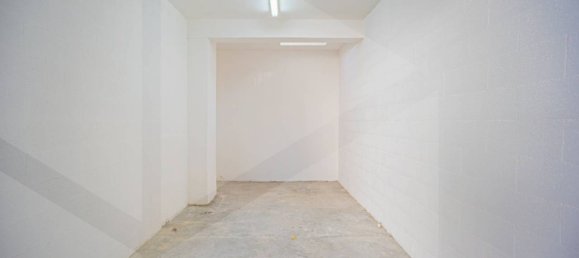 15m² Garage in Bari, Italy No. 31476 31