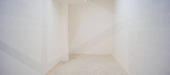 15m² Garage in Bari, Italy No. 31476 36