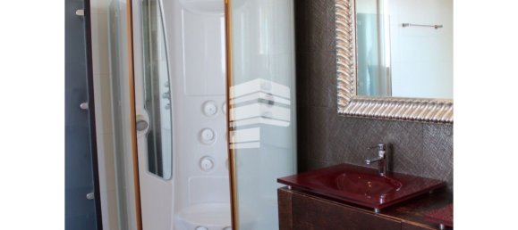 3 bedrooms Villa in Funchal, Portugal No. 115558 16