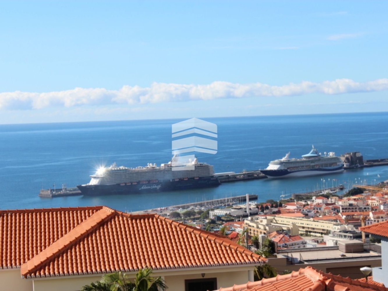 3 bedrooms Villa in Funchal, Portugal No. 115558