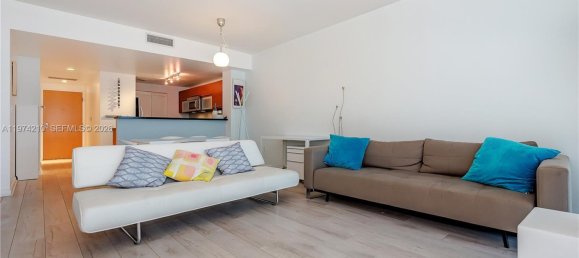 1 dormitorio propiedad comercial en venta en Miami, Miami-Dade, Florida, USA № 615207 4