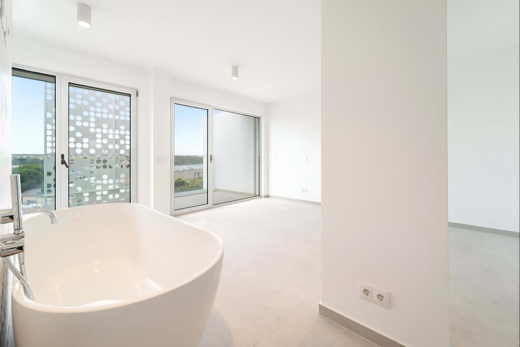 Ático de 4 dormitorios en Lagoa, Portugal No. 128649