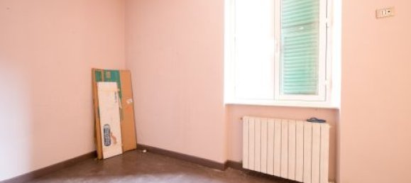 Apartamento de 2 dormitorios en Genoa, Italy No. 140494 19