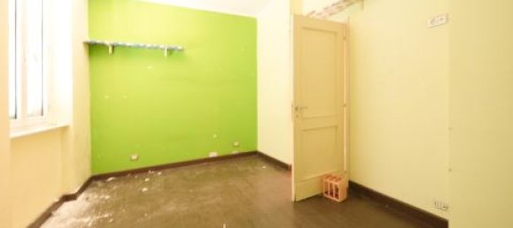 Apartamento de 2 dormitorios en Genoa, Italy No. 140494 23