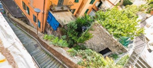 Apartamento de 2 dormitorios en Genoa, Italy No. 140494 9