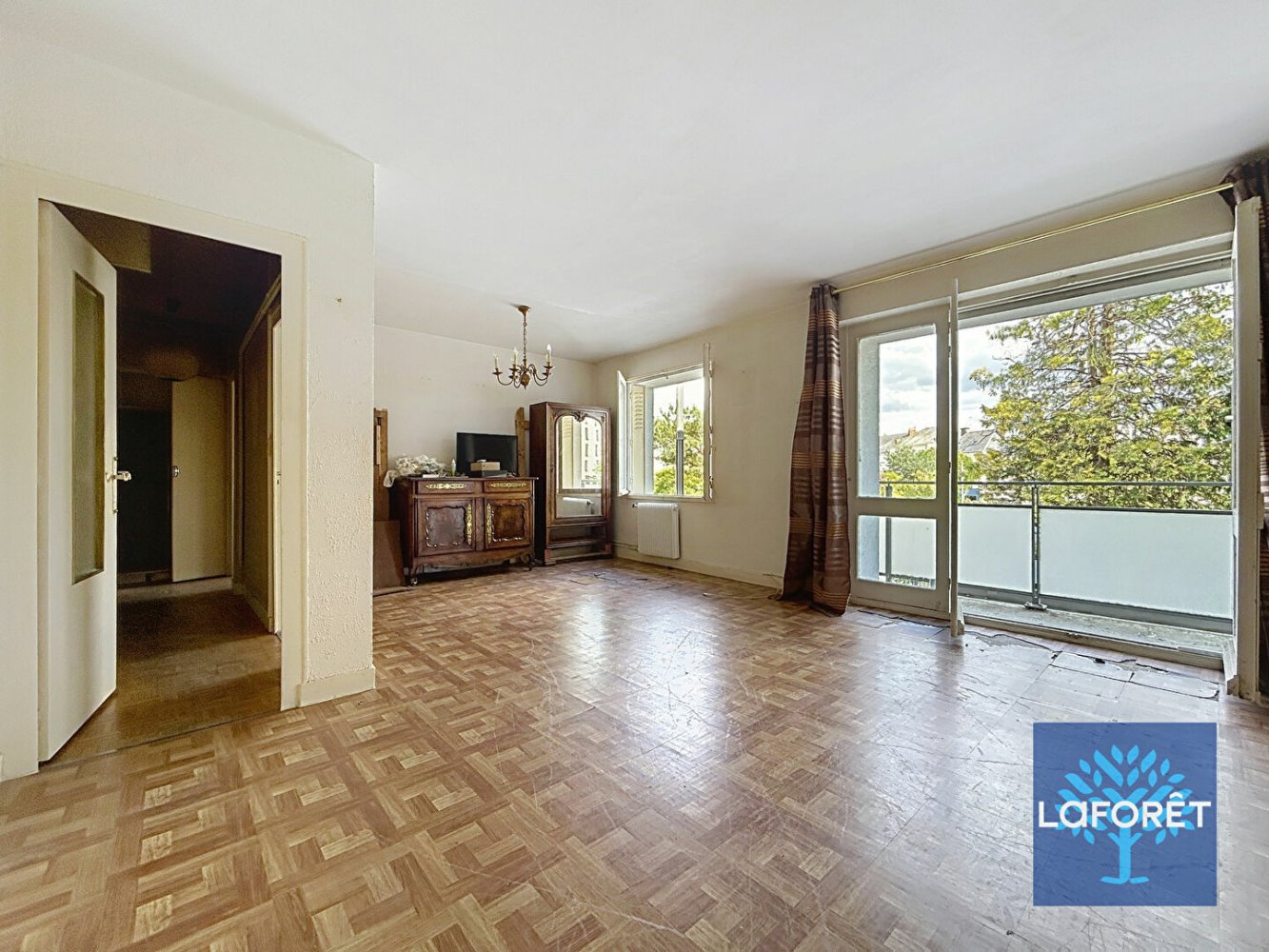 2 bedrooms Apartment in La Roche-sur-Yon, France No. 303567