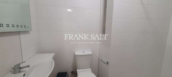 2 bedrooms Apartment in Gzira, Malta No. 7260 7