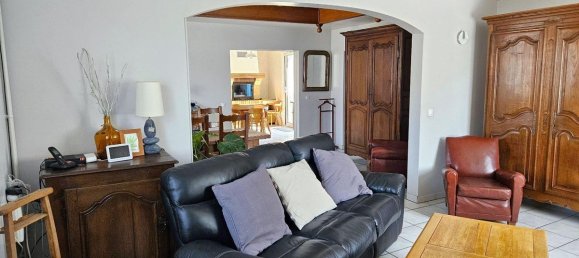 8 bedrooms House in Vitry-en-Perthois, France No. 332113 3