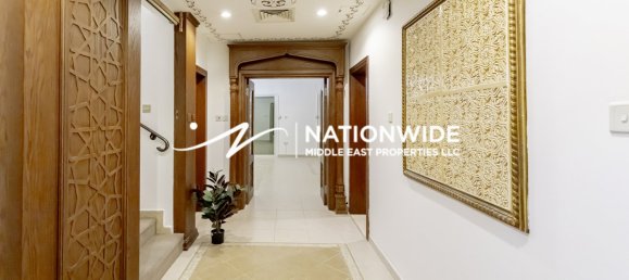 3 Schlafzimmer Villa in Abu Dhabi, UAE, Nr. 101915 2