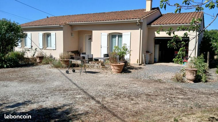 3 bedrooms House in Beaulieu-sur-Sonnette, France No. 302941
