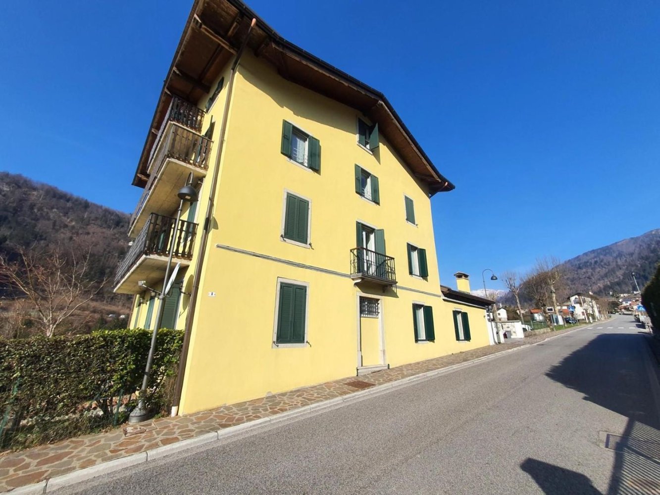 Квартира с 2 комнатами в Удине, Италия № 73856