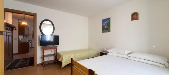 Квартира с 2 комнатами в Удине, Италия № 73856 7