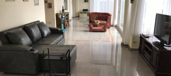 5 غرف نوم مقهى / مطعم في Pattaya, Thailand رقم 1172 2