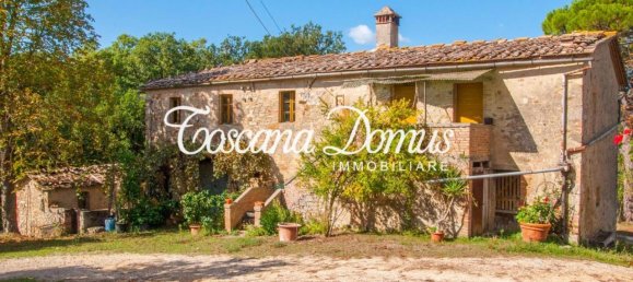 20 rooms House in Chiusdino, Italy No. 18016 5