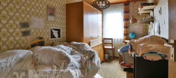 9 rooms Building in Reutlingen, Germany No. 70535 9