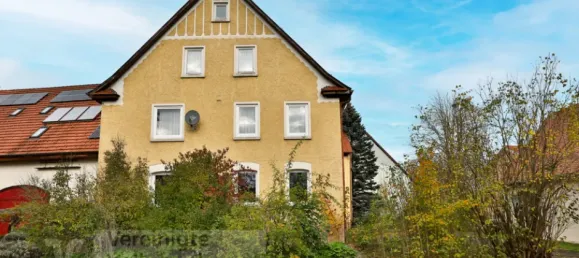 9 rooms Building in Reutlingen, Germany No. 70535 3