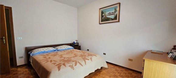 5 bedrooms Apartment in Meldola, Italy No. 380289 8