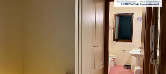 3-salle Villa à Anzio, Italy No. 236948 22