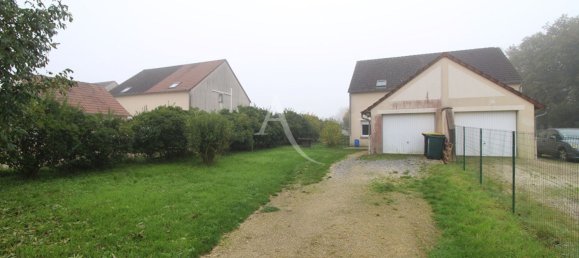 3 bedrooms House in Herbault, France No. 155740 17