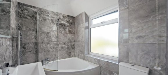 3 Schlafzimmer Haus in South Croydon, United Kingdom, Nr. 8094 3