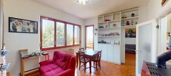 6 rooms Apartment in Agugliano, Italy No. 269696 9