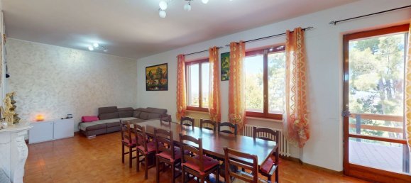 6 rooms Apartment in Agugliano, Italy No. 269696 16