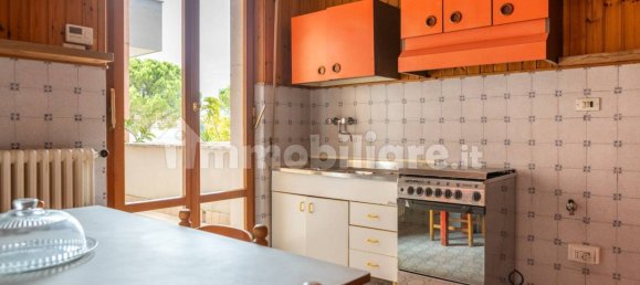 2 bedrooms Apartment in Ancona, Italy No. 346983 6