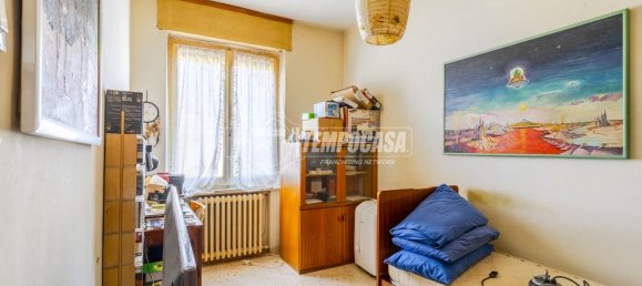 3 rooms Apartment in Macerata, Italy No. 14911 32