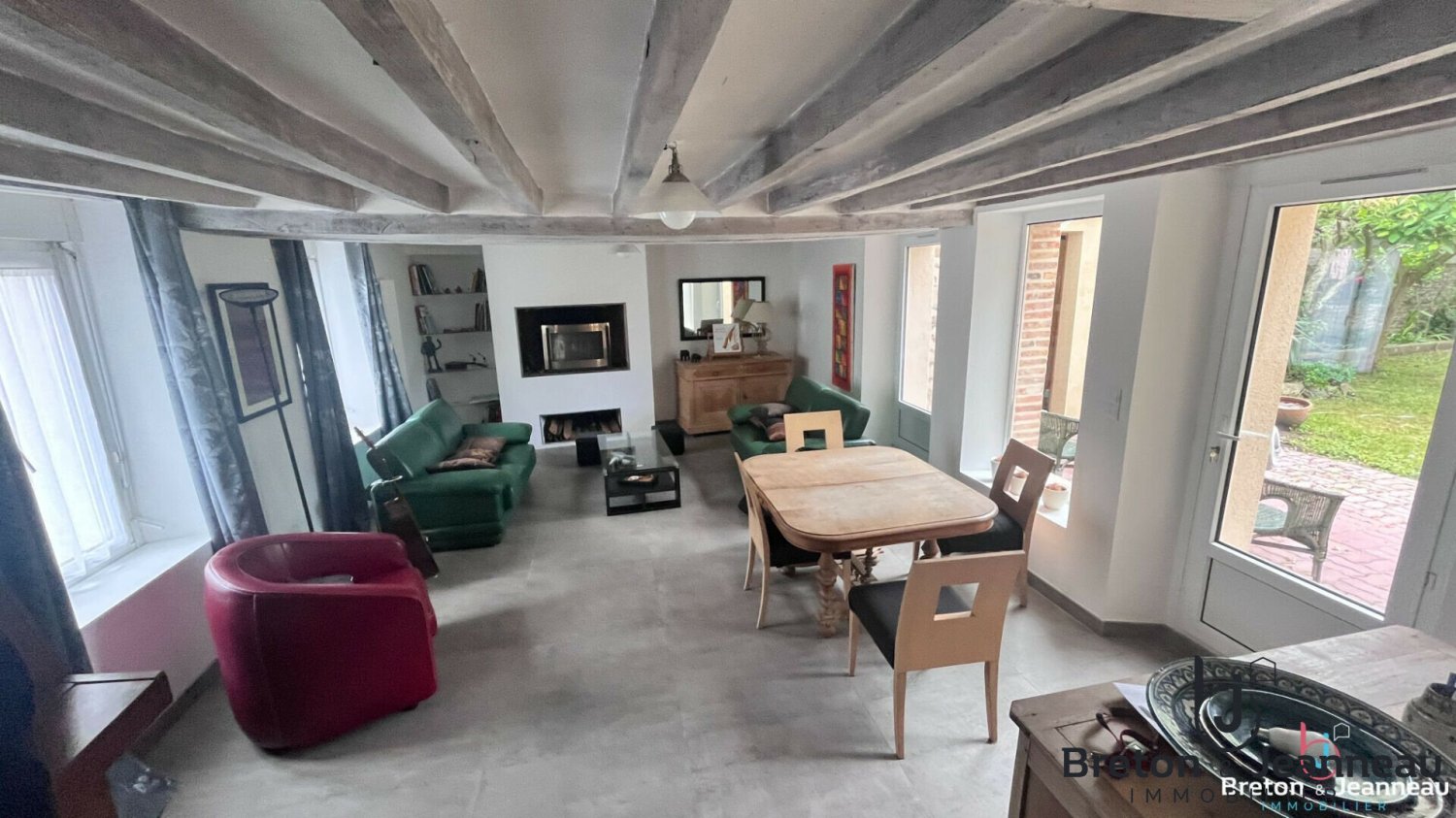 4 Schlafzimmer Haus in Laval, France, Nr. 360614