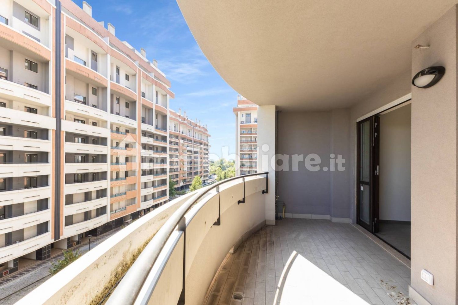 2 bedrooms Apartment in Sesto San Giovanni, Italy No. 342774