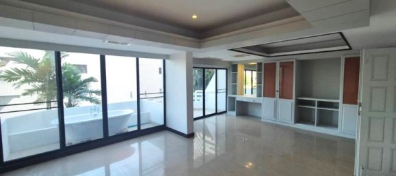 8 Schlafzimmer Cafe / Restaurant in Pattaya, Thailand, Nr. 20038 9