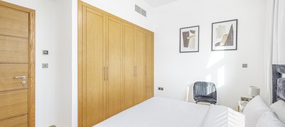 4 bedrooms Villa in Jumeirah Park, UAE No. 15957 19