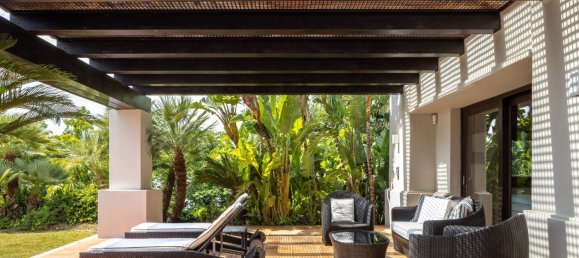 6 bedrooms Villa in Malaga, Spain No. 142764 11