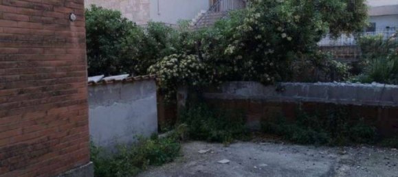 Дом с 3 комнатами в Помеция, Италия № 200782 9