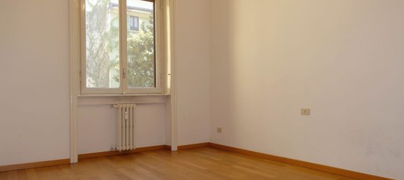3 bedrooms Apartment in Milan, Italy No. 362702 7