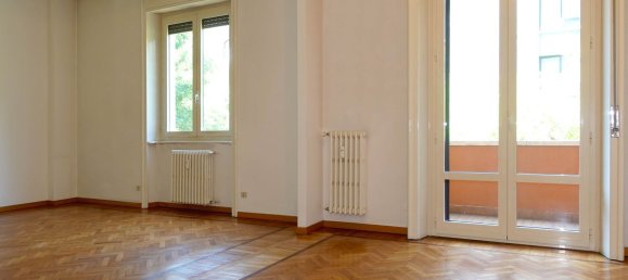 3 bedrooms Apartment in Milan, Italy No. 362702 5