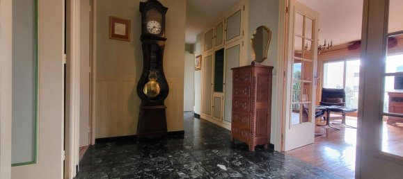 3 Schlafzimmer Wohnung in Chambery, France, Nr. 197839 9