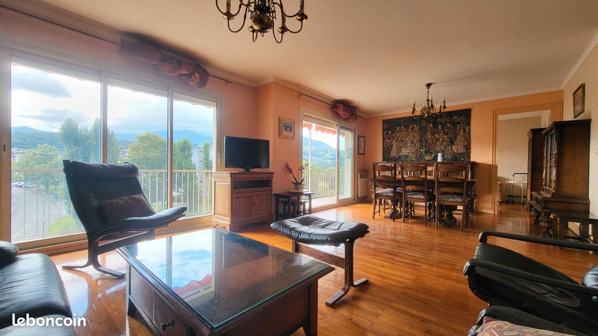 3 Schlafzimmer Wohnung in Chambery, France, Nr. 197839