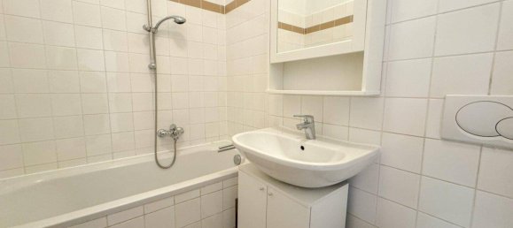 2 rooms Apartment in Neubau, Austria No. 141935 3