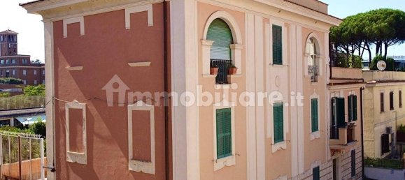 2 bedrooms Apartment in Rome, Italy No. 302108 28