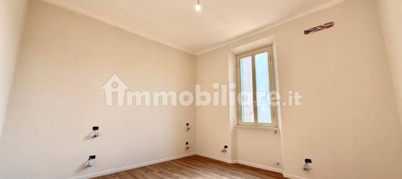 2 bedrooms Apartment in Rome, Italy No. 302108 14