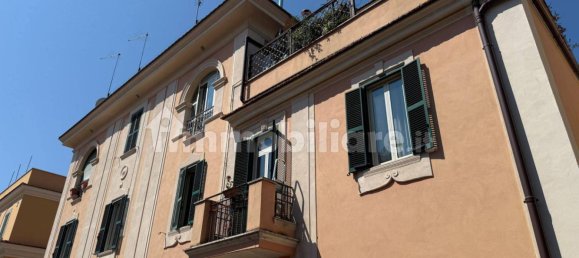 2 bedrooms Apartment in Rome, Italy No. 302108 25