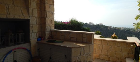 5 bedrooms Villa in Aphrodite Hills, Cyprus No. 21964 20