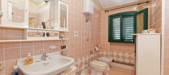 Вилла с 5 комнатами в Cutrofiano, Италия № 230508 39